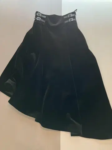 스커트 비대칭