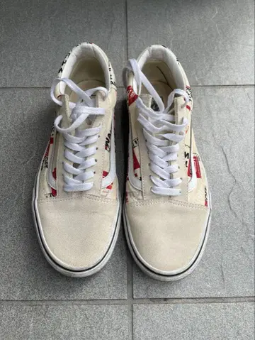 VANS 올드스쿨 로고 패턴 스니커즈 27.0cm