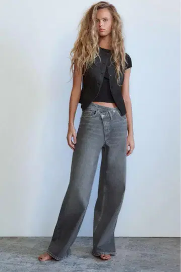 ZARA 자라 TRF 하이웨스트 크로스오버 와이드 레그 청바지 EU34