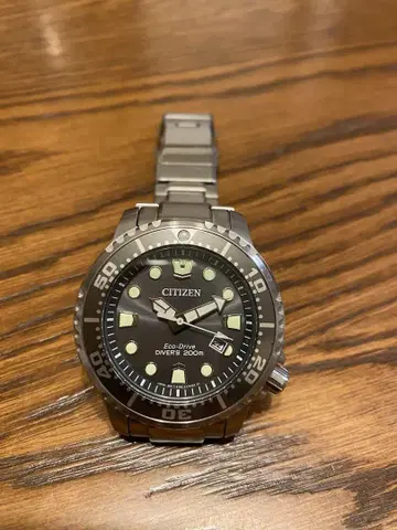 CITIZEN Eco-Drive 다이버 워치 200m 방수