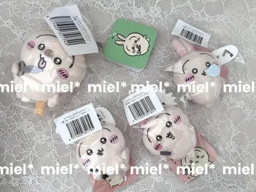 치이카와 토끼 투성이 복권 가위 인형 배지