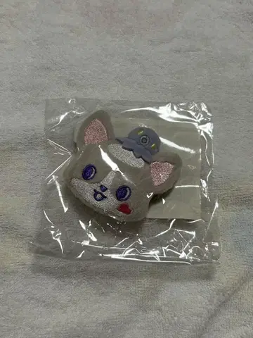 JOCHAM 츄라라 인형 배지