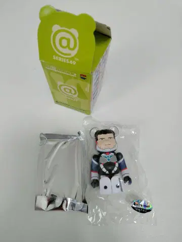 BE@RBRICK 베어브릭@ 시리즈 49 이사미아오