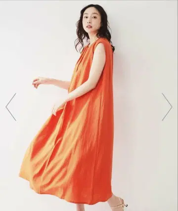 언타이틀 오렌지 슬리브리스 롱 원피스
