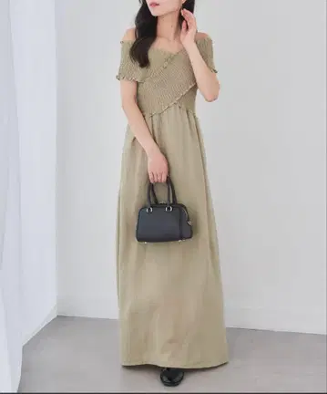 [ MAGASIN DE MODE Chou Chou ] 셔링 원피스