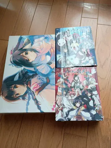 칭송받는 자: 거짓의 가면 Blu-ray BOX 수납 BOX 포함