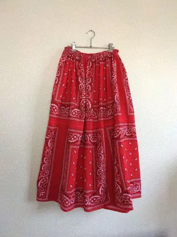 반다나 패치워크 롱 스커트 빨간색