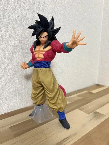 드래곤볼 THE GREATEST SAIYAN 초사이어인 4 손오공