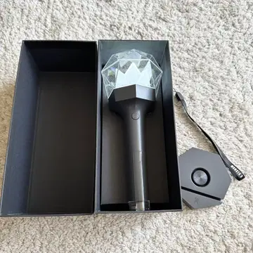 MONSTA X LIGHT STICK 2 응원봉