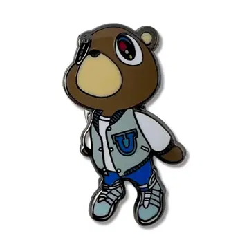 Kanye West Graduation Bear Hat Pin 핀즈