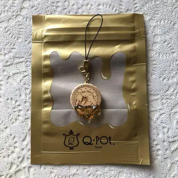 Q-pot. 곰돌이 푸 비스킷 스트랩