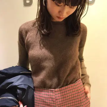 Demi-Luxe BEAMS / 프론트 플러피 크루넥 풀오버
