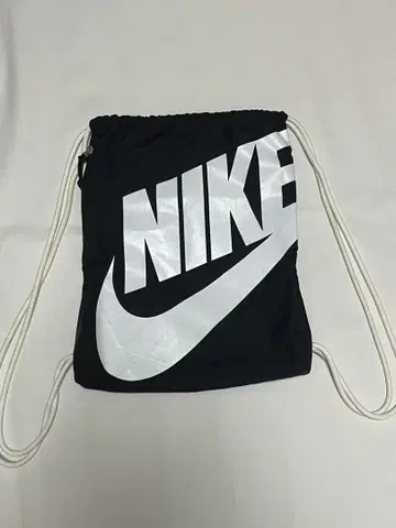 NIKE 냅색 블랙