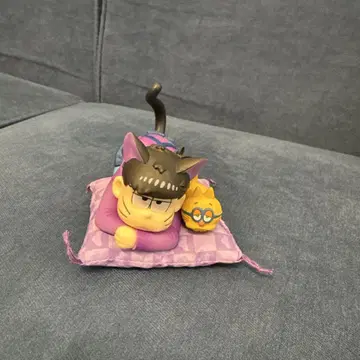 오소마츠 6쌍둥이 이치마츠, 에스퍼 냥코 피규어