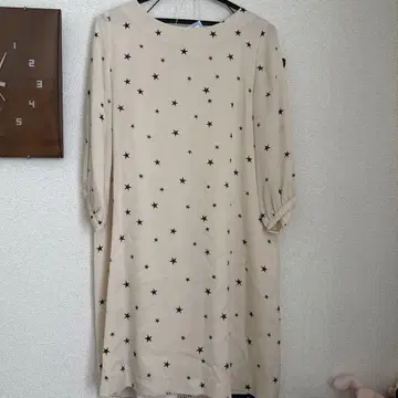 별 패턴 7부 소매 A라인 원피스