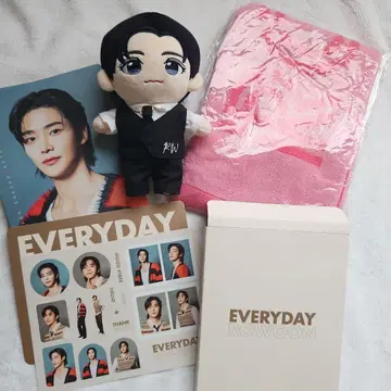 ROWOON 공식 봉제인형 팬미팅 타월, 2024년 달력 세트