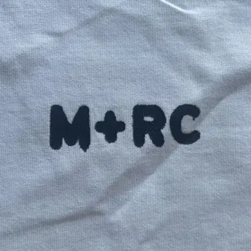 M +RC NOIR 티셔츠