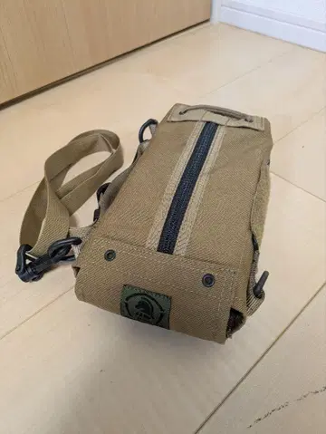 Ballistics NEW TISSUE CASE COYOTE 컬러