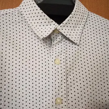BANANA REPUBLIC S 사이즈 화이트 작은 체구 무늬 긴팔 셔츠