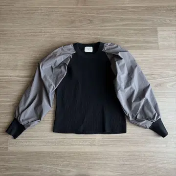 볼륨 슬리브 래글런 긴팔 상의 ROUGE Vif Anna