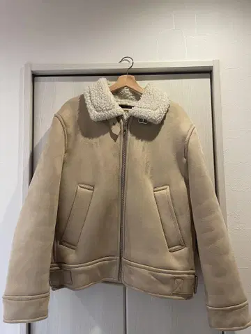 ZARA 보아 자켓 무스탕 자켓 L 사이즈
