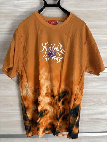 여왕벌 T-SHIRT