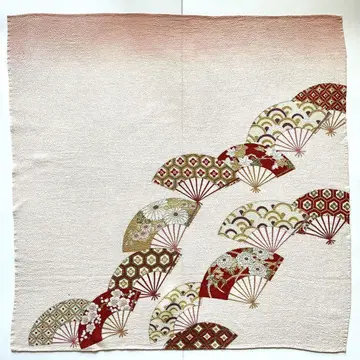 순수 실크 크레이프 보자기 (63cm x 63cm) 유젠 부채 패턴