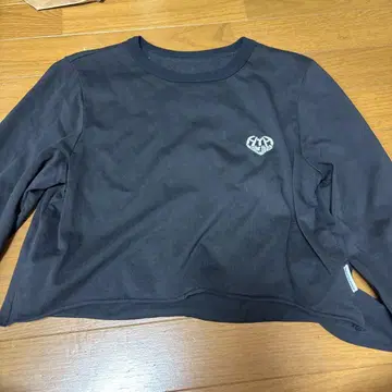 HTH 크롭 상의