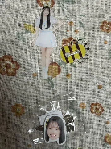 AKB48 다이마루 도쿄 의상전 아크릴 스탠드 앞머리 클립 이토 모모카