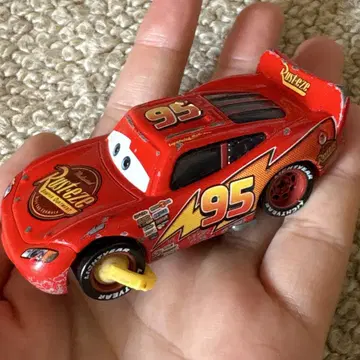 마텔 디즈니 카 자동차 압류 라이트닝 맥퀸 타이어 락