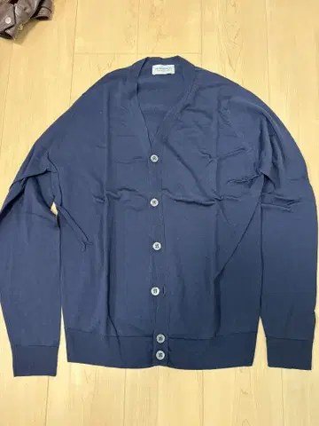 JOHN SMEDLEY 네이비 가디건 L
