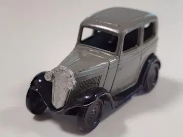 REEN Replica DATSUN SEDAN 1935