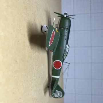하세가와 1/72 4식 전투기 하야테 완성품