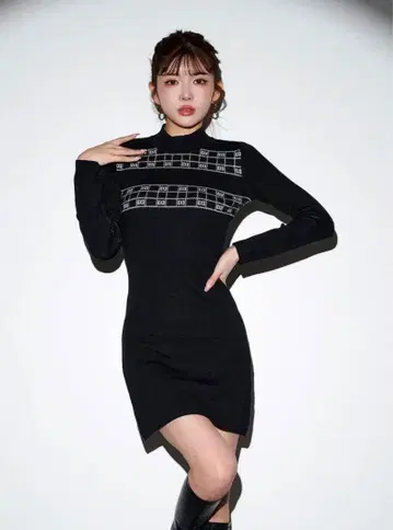 다리치 니트 원피스