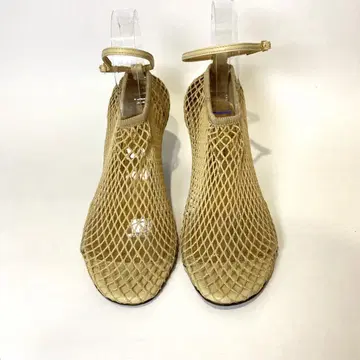 르탈론 LE TALON GRISE 6cm 라운드 네트 부티 펌프스 M