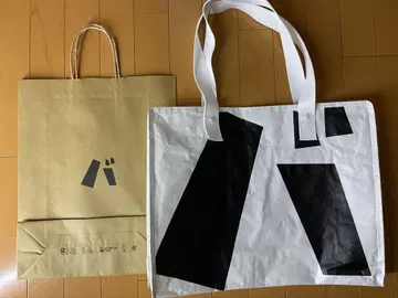 바나나맨 척 달린 쇼핑백 + 스토어 한정판 종이 봉투