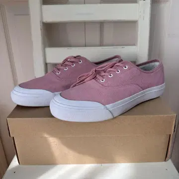 HUF CROMER Flamingo VC00025 26.5cm