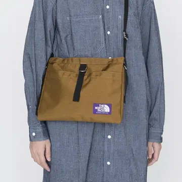 [ THE NORTH FACE ] 숄더 파우치