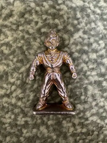 레어 드래곤볼 Z 메탈 피규어 손오공 골드