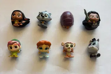 디즈니 도어러블 DISNEY DOORABLES 8체 세트