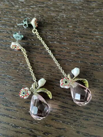 가격 인하 레네이드 페어 모티브 귀걸이