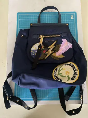 marc jacobs 멀티 와펜 백팩
