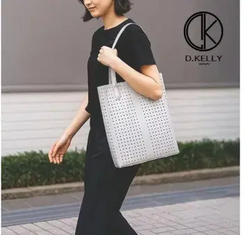 D.KELLY 세로형 펀칭 디자인 토트백 블랙 미사용 새상품