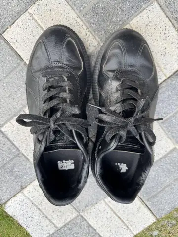 오니츠카타이거 데레시티
