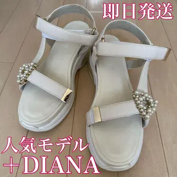+diana 다이애나 펄 버클 에어쿠션 스포츠 샌들 아이보리
