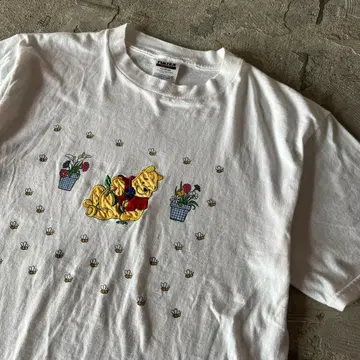 Pooh 디즈니 곰돌이 푸 자수 티셔츠