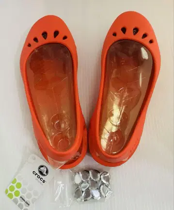 택 포함 새상품 crocs 마린디 레어 오렌지 24cm