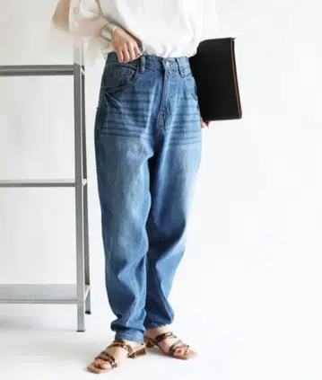 and it_ 깊은 밑위 배기 데님 팬츠 블루