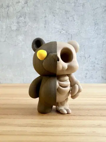 스켈레톤 디자인 곰 피규어