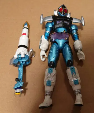 S.H.Figuarts 가면라이더 포제 코즈믹 스테이츠 파손 있음